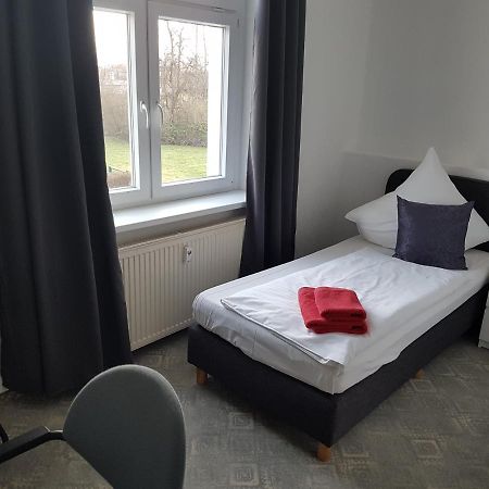 Pension Am Stadtrand Leipzig Exterior photo